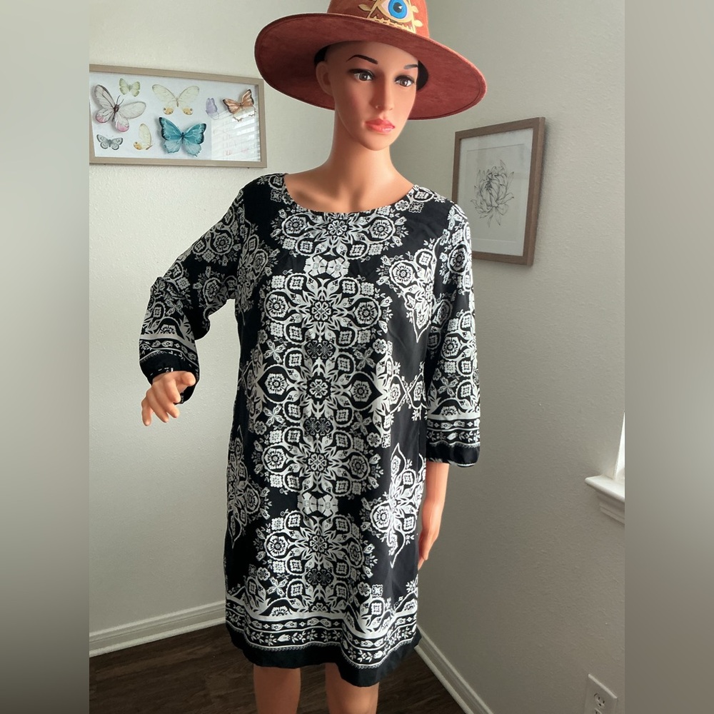 Old Navy Black White Print Shift Dress Size M D08 - Picture 4 of 9